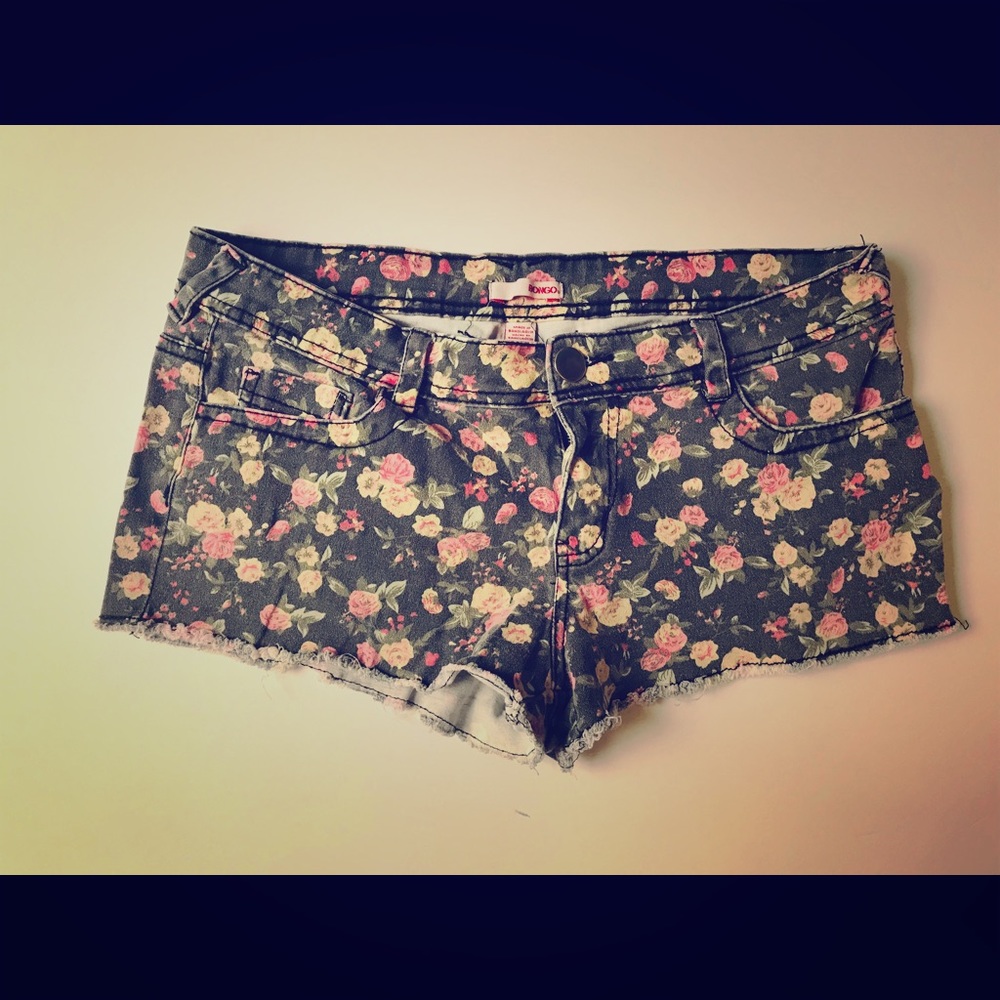 Bongo Fashion Floral Fringe low-rise Women Shorts